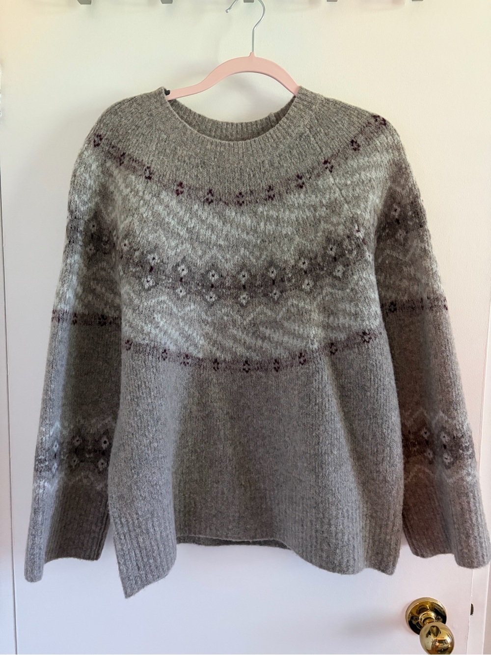 Aritzia Harlow Crewneck Sweater – Taupe